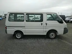 Nissan Vanette 2005 White
