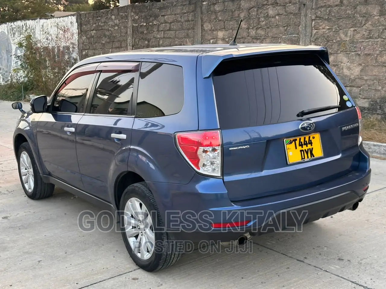 Subaru Forester 2011 Blue