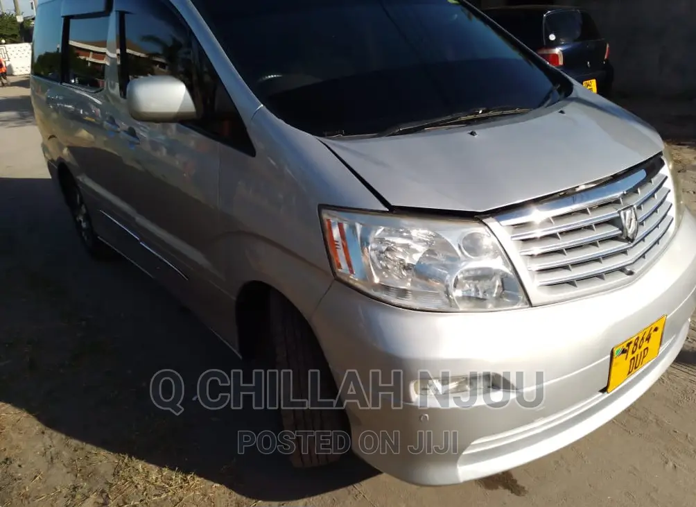Toyota Alphard 2004 Silver