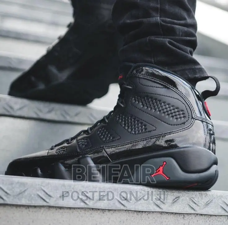 Air Jordan Original Sneakers | Raba Original