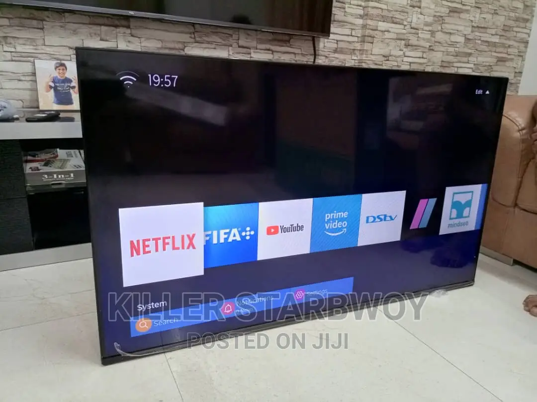 Tv Hisense Inchi 50; Smart 