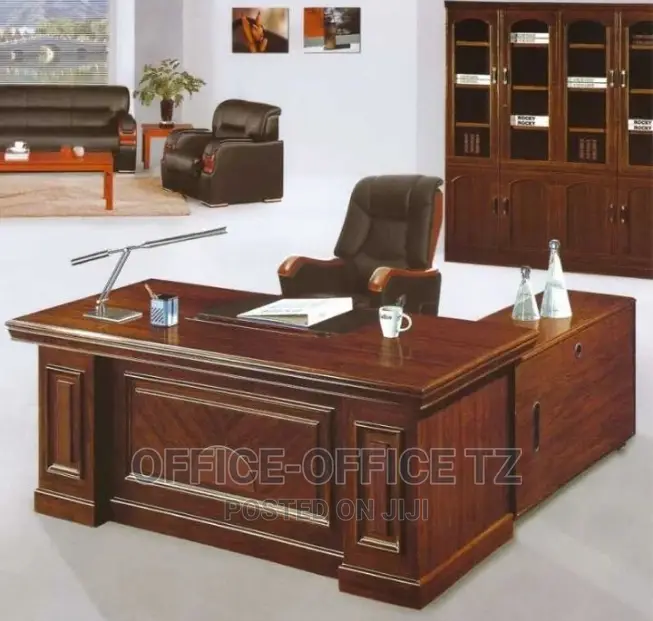Executive Table+ Chair