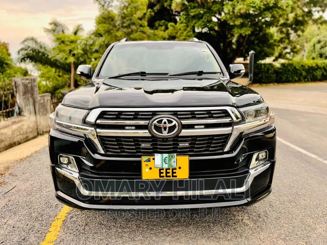 Toyota Land Cruiser 4.6 V8 GX 2010 Black