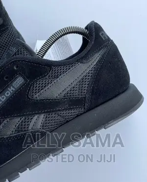 Reeboks Black Sneakers
