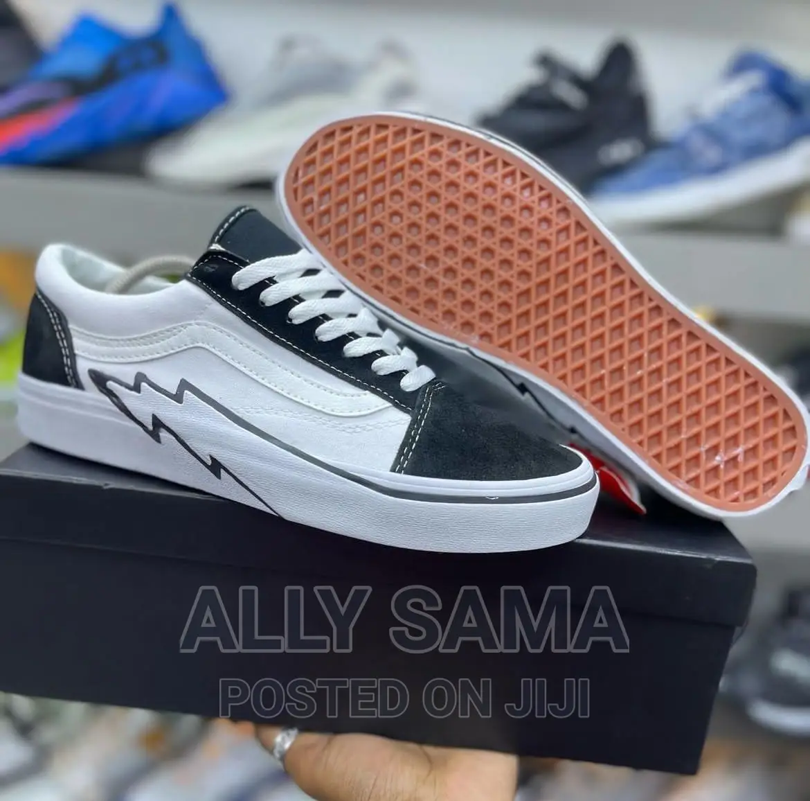 Vans Black White Sneakers