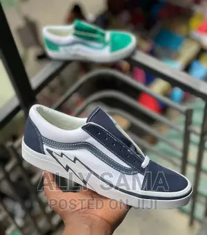 Vans Black White Sneakers