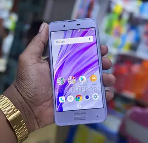 Sharp Aquos Sense SHV40 32 GB