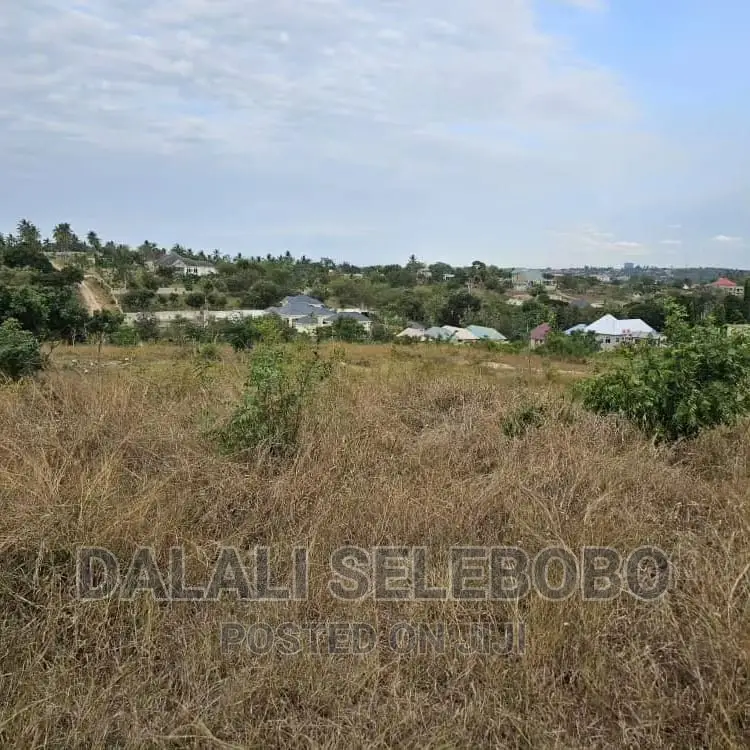 Plot Heka6 Unatizama Lami at Goba