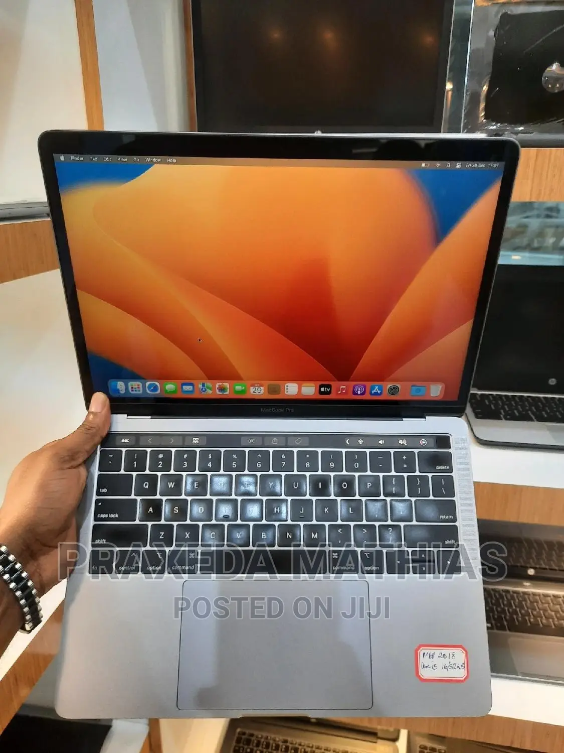 Laptop Apple MacBook Pro 2018 16GB Intel Core I5 SSD 512GB