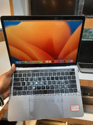 Laptop Apple MacBook Pro 2018 16GB Intel Core I5 SSD 512GB