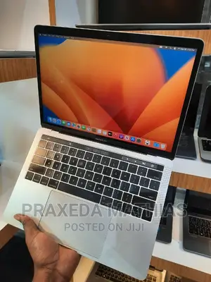 Laptop Apple MacBook Pro 2017 16GB Intel Core I7 SSD 512GB