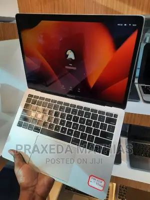 Laptop Apple MacBook Air 2018 8GB Intel Core I5 SSD 256GB