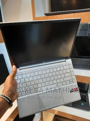 New Laptop HP Pavilion 13 16GB AMD Ryzen 5 SSD 256GB