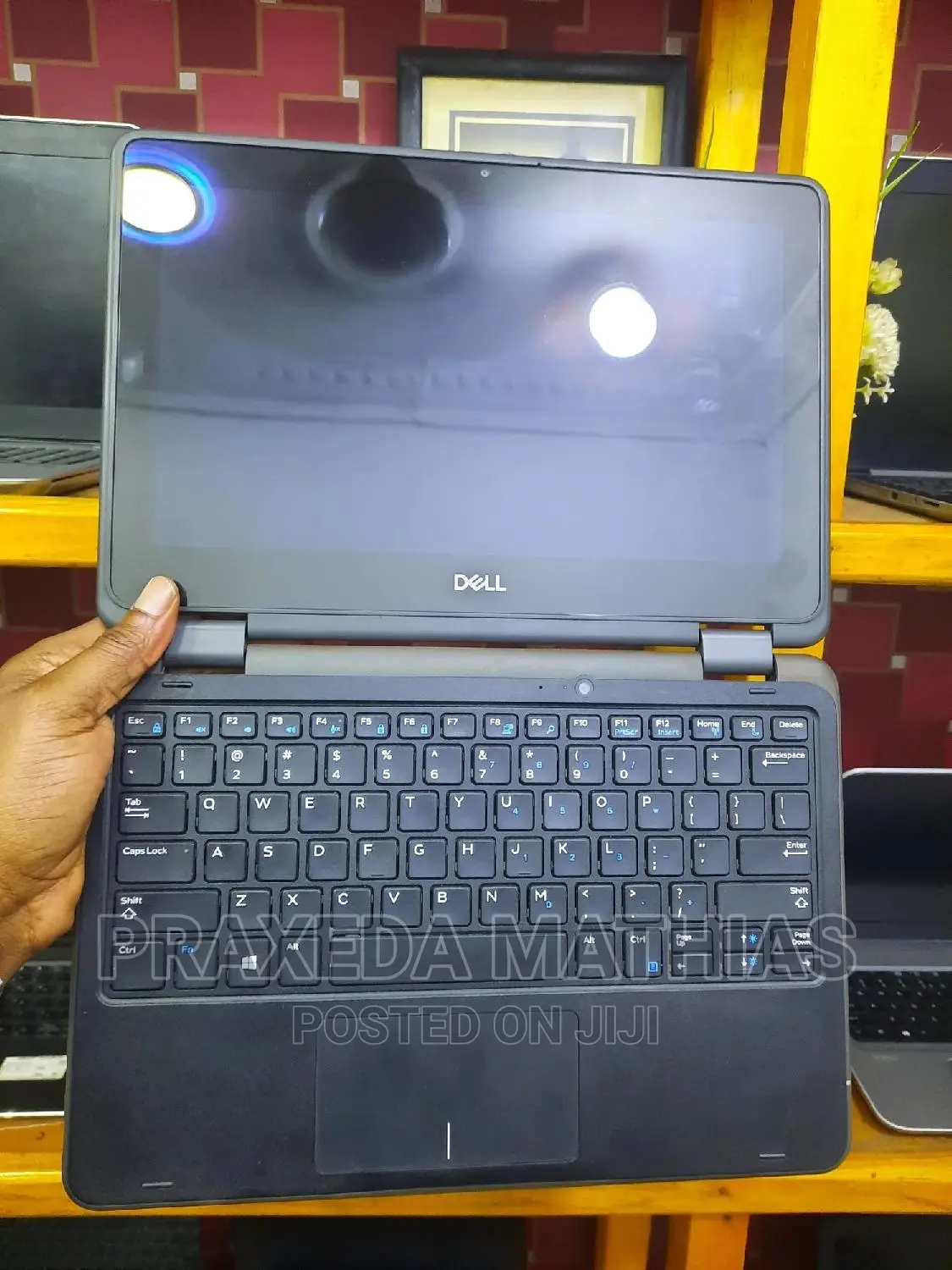 Laptop Dell Latitude 3189 4GB Intel Core 2 Duo SSD 128GB