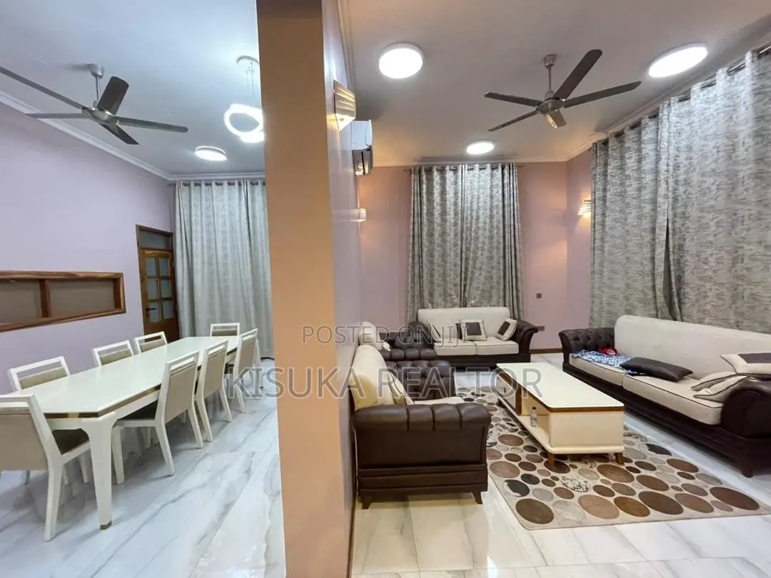 8bdrm House in Mbezi Beach for sale