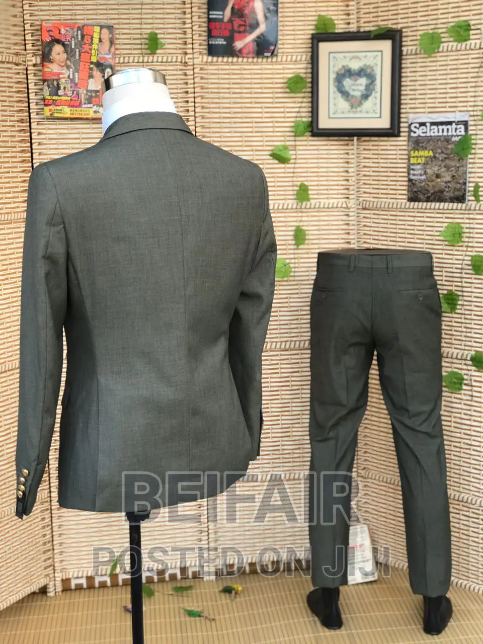 Six Buttons Men's Suit | Suti Za Kiume Vifungo Sita