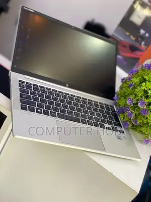 Laptop HP EliteBook 830 G7 16GB Intel Core I5 SSD 512GB