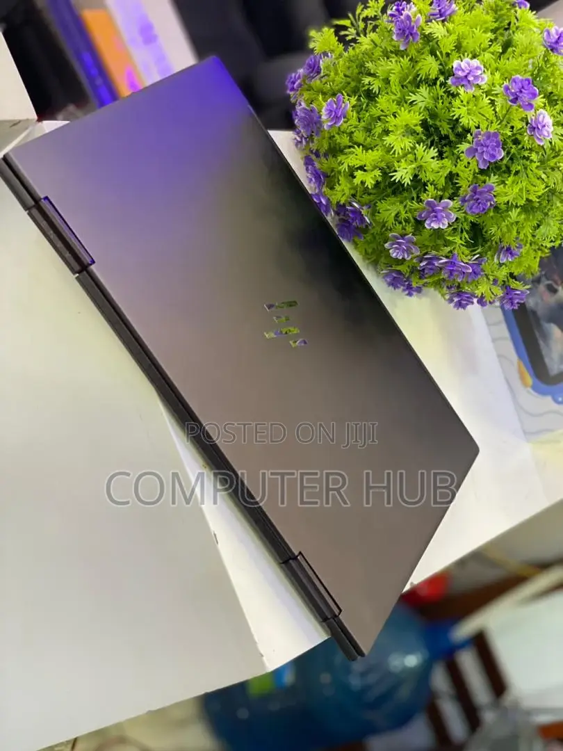 Laptop HP Envy X360 13z 8GB AMD Ryzen 5 SSD 512GB