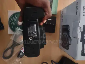 CANON EOS 5D Mark Ii
