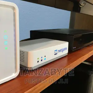 Netgate 2100 - Pfsense+