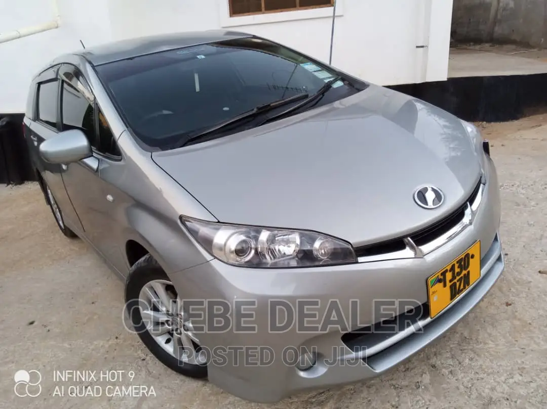 Toyota Wish 2009 Beige