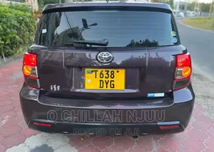 Toyota IST 2008 Gray