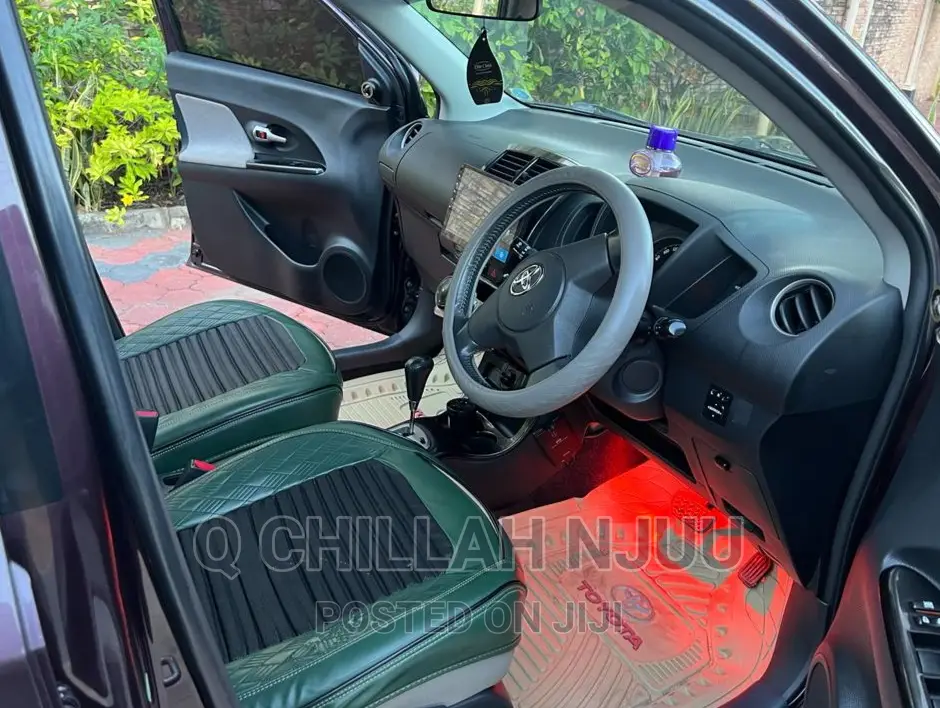 Toyota IST 2008 Gray
