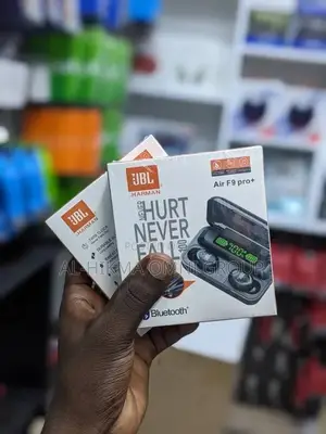 JBL Original Earpods Full Bass