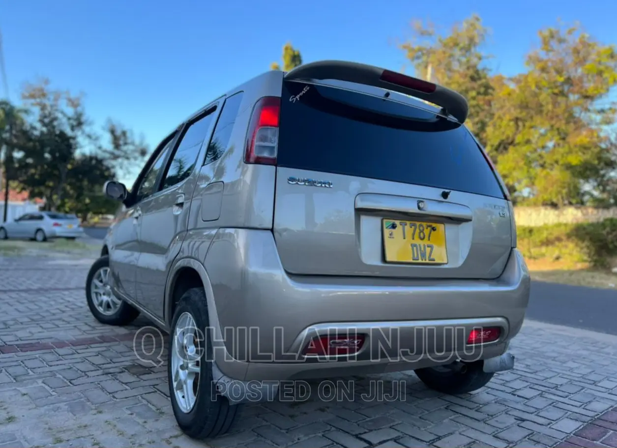 Suzuki Swift 2000 Silver