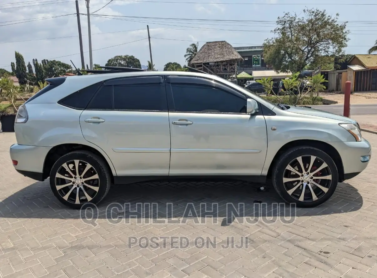 Toyota Harrier 2005 Silver