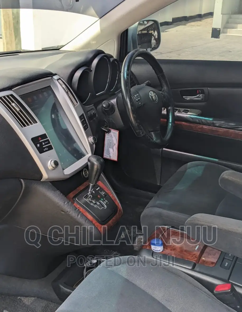 Toyota Harrier 2005 Silver