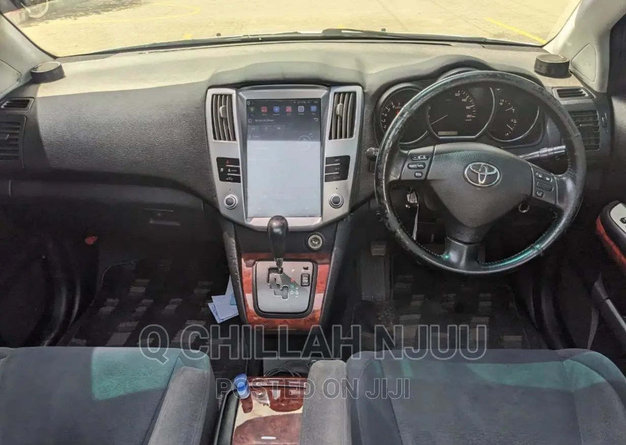 Toyota Harrier 2005 Silver