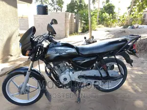 Bajaj Boxer 150 UG 2021 Black