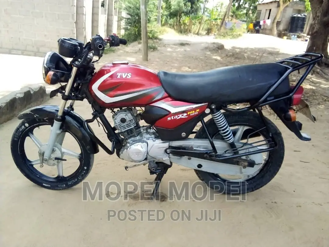 TVS HLX 125 2021 Red
