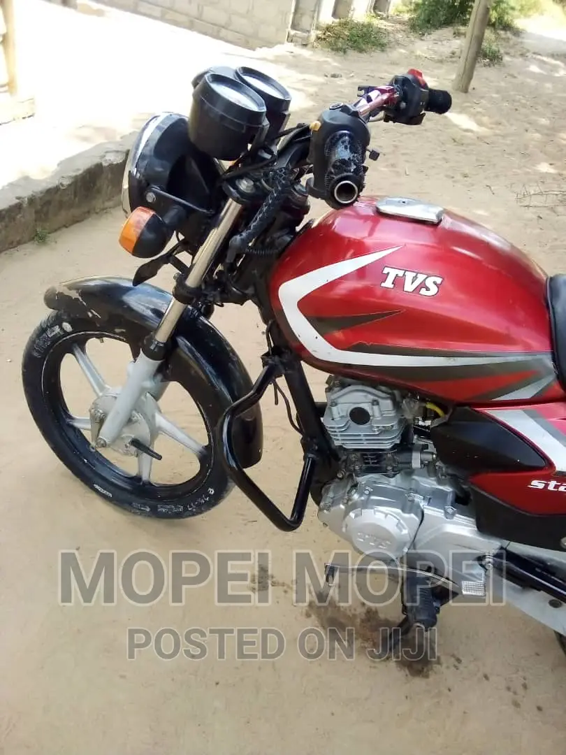 TVS HLX 125 2021 Red