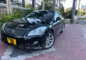 Toyota Crown 2010 Black