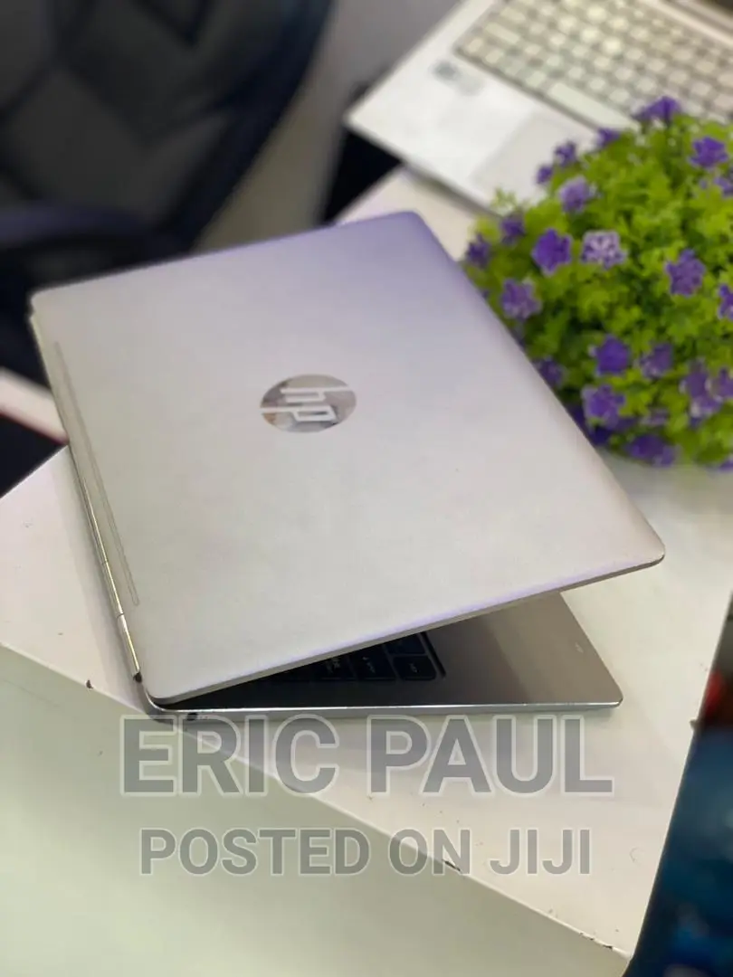 New Laptop HP EliteBook Folio G1 8GB Intel Core I5 SSD 256GB