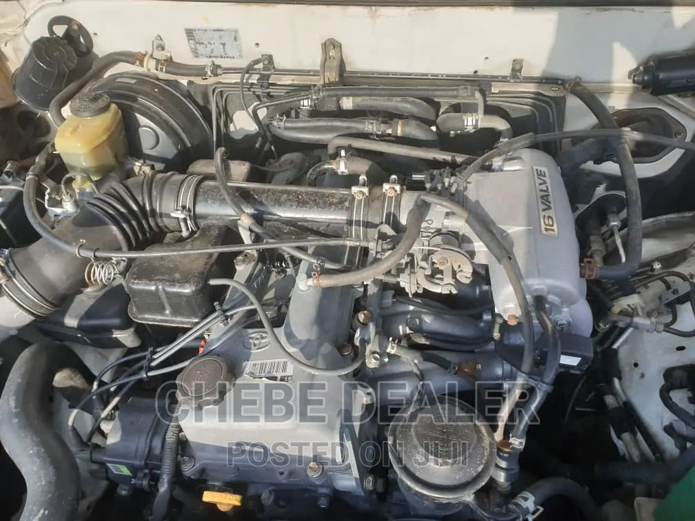 Toyota Land Cruiser Prado 2.7 3dr 2004 White