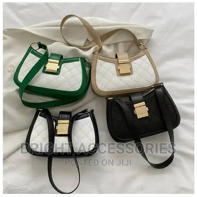 Quality Handbags/Pochi