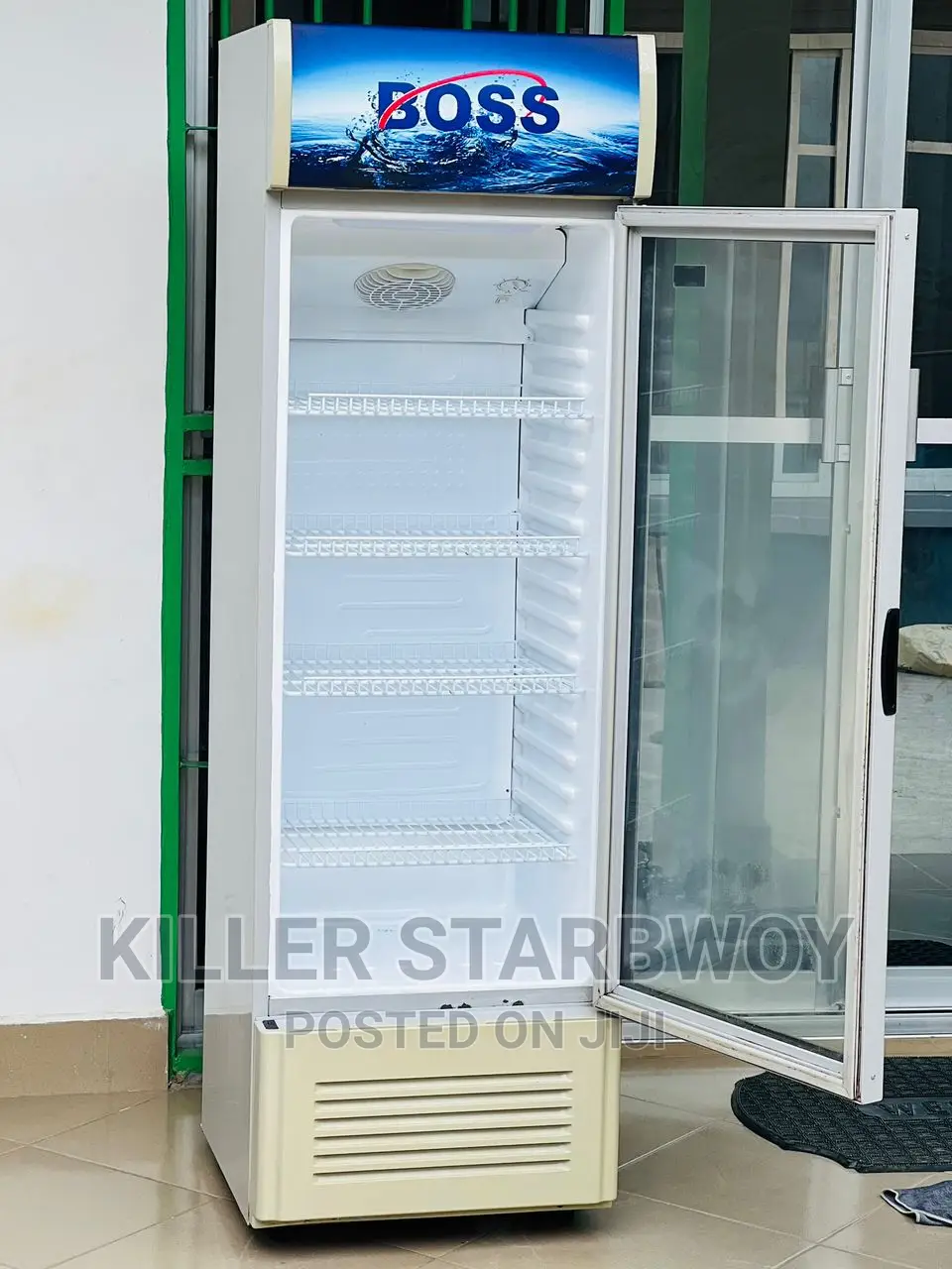 Display Fridge Boss Lita 200