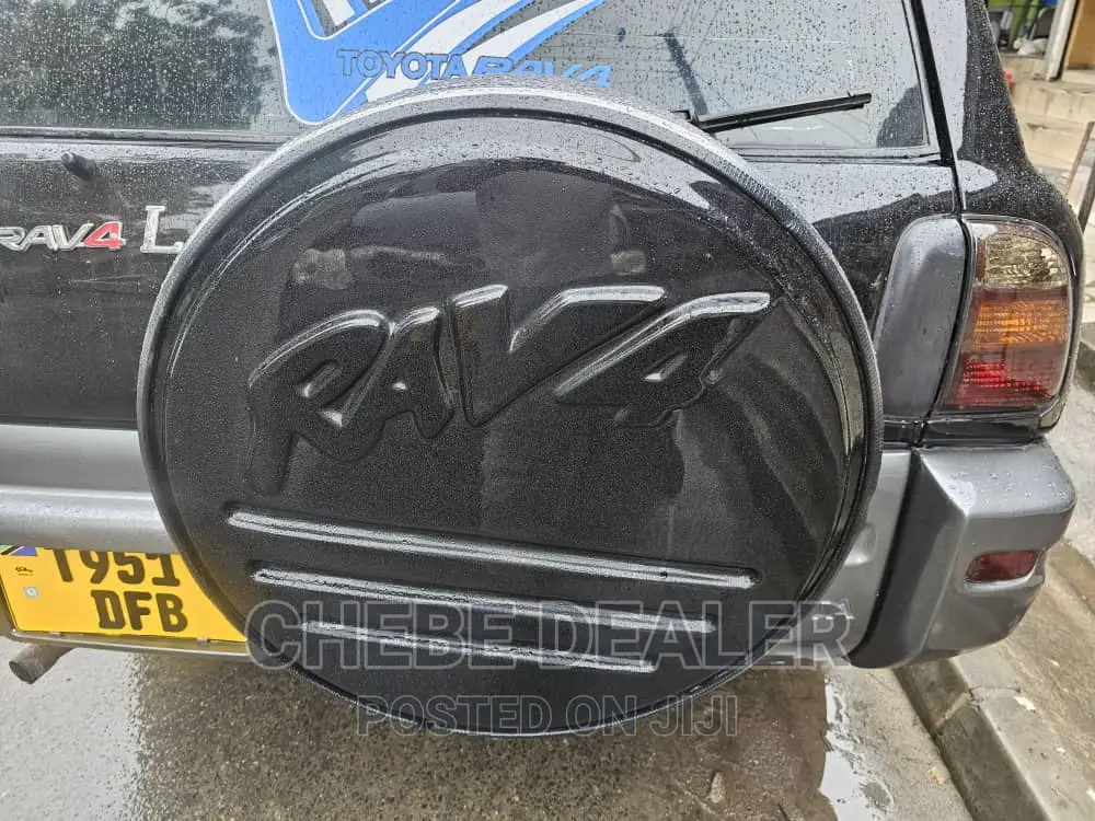 Toyota RAV4 Automatic 2000 Black