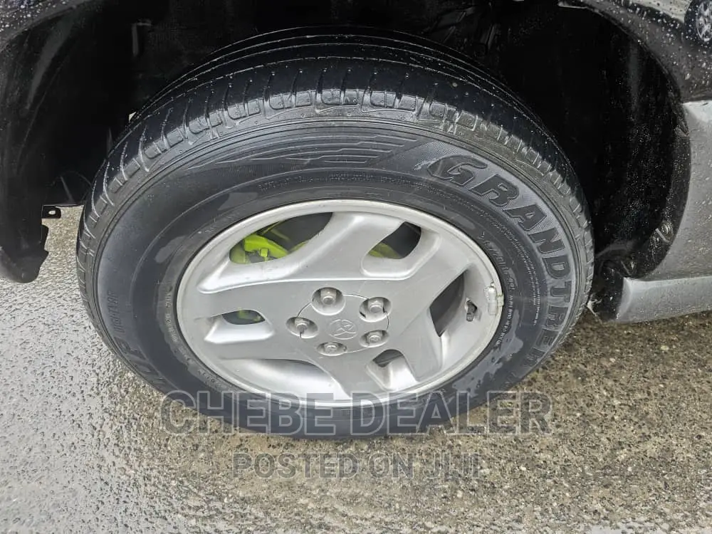 Toyota RAV4 Automatic 2000 Black
