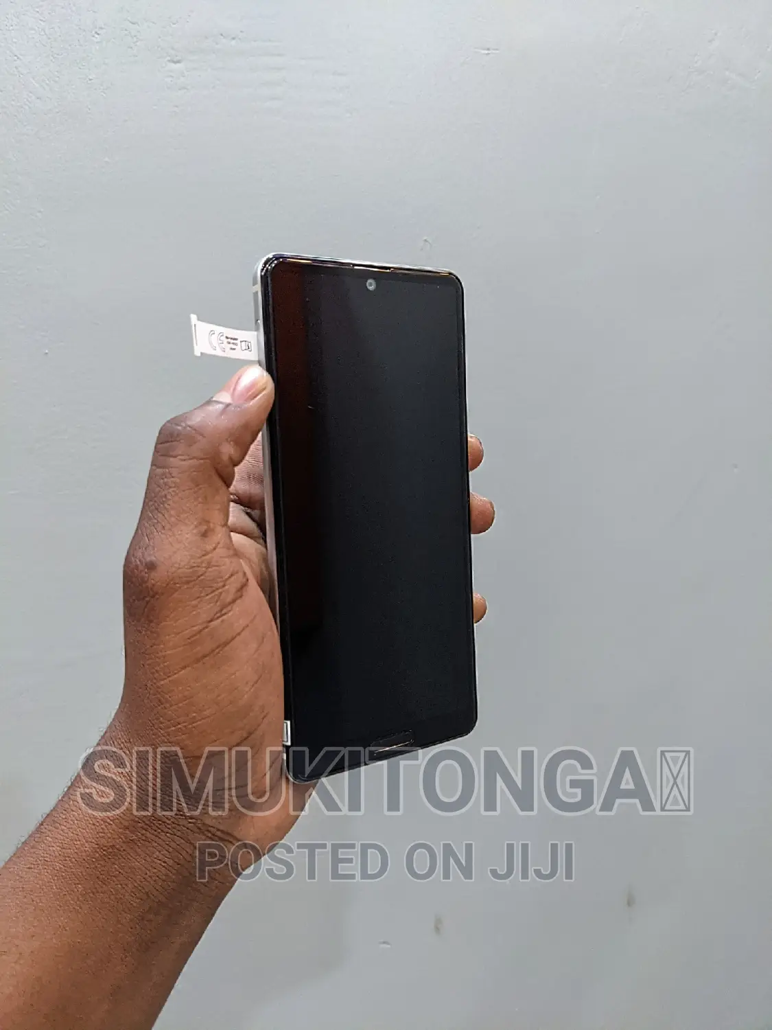 Sharp Aquos sense5G 64 GB White
