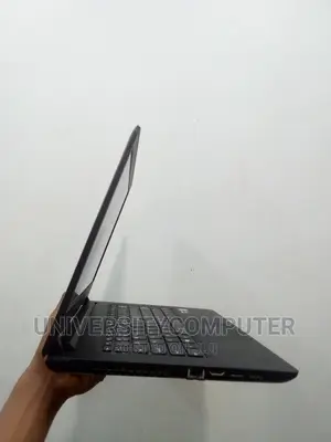 Laptop Lenovo IdeaPad 300 8GB Intel Core I5 HDD 500GB