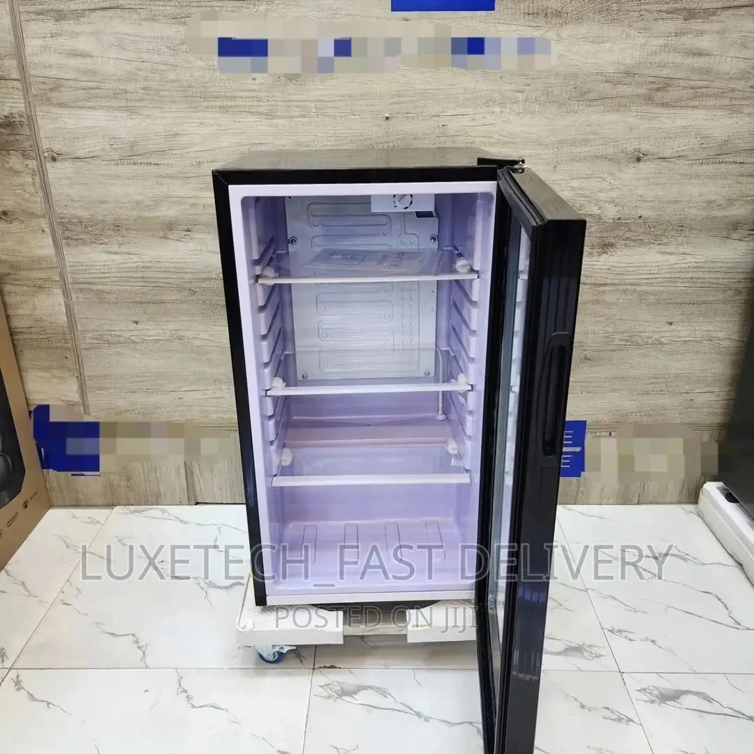 Mr UK Showcase Fridge 92 Litres Super Cooling