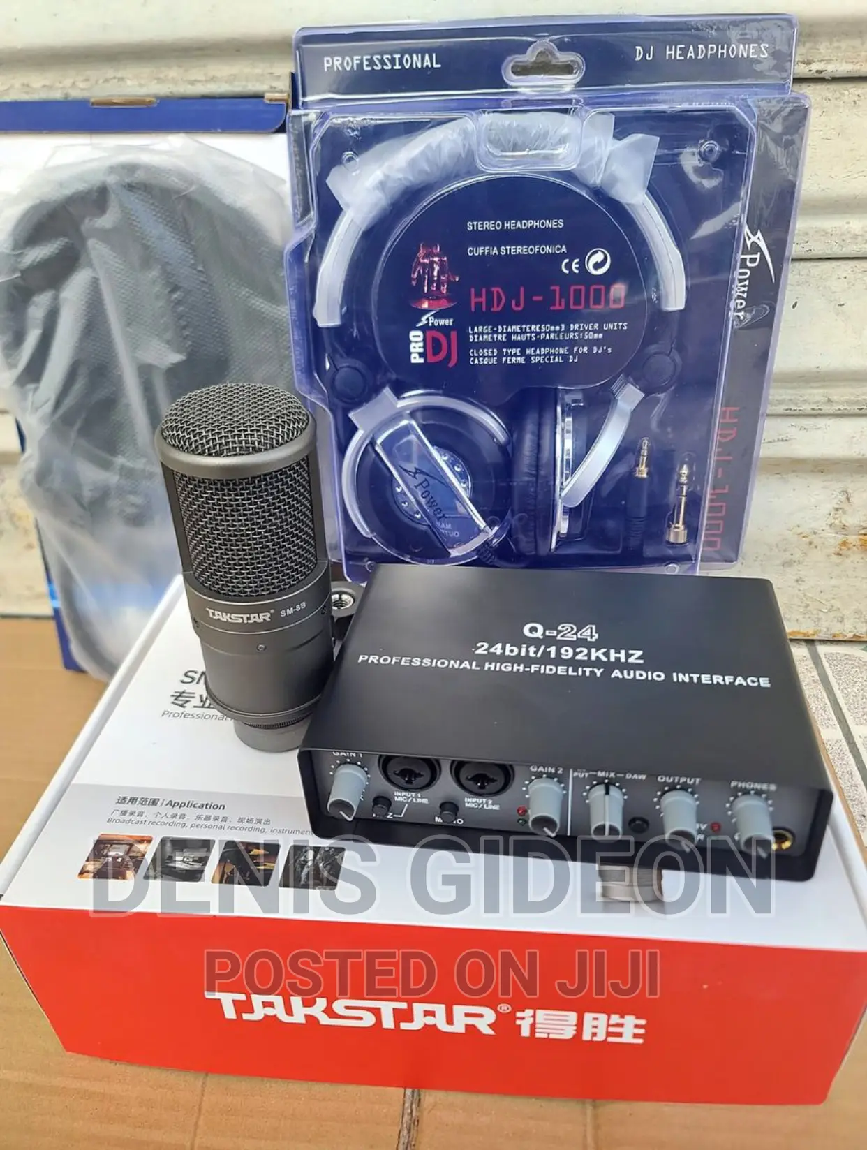 Tackstar Microphone Sound Card Headphone