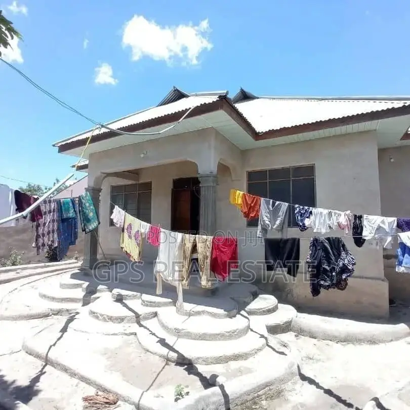 3bdrm House in Kitunda Magole, Ilala for sale