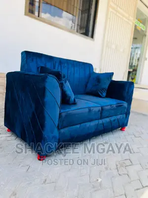 Sofa Za Watu Wawili