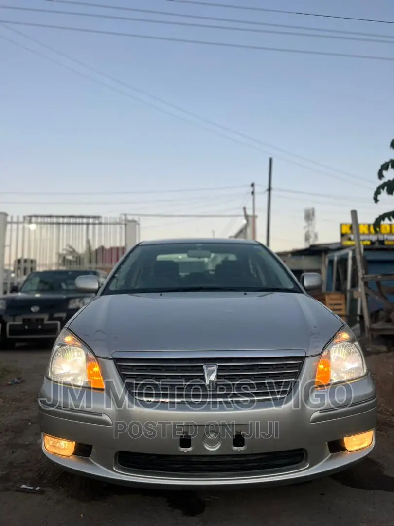 Toyota Premio 2002 Silver