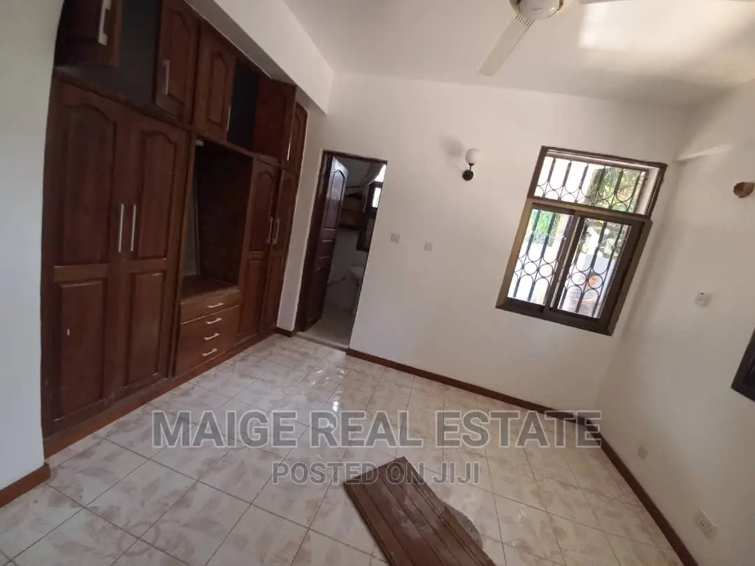 2bdrm House in Msasani for rent